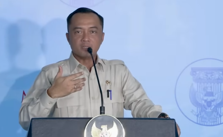 Prabowo Minta Pembangunan KNMP dan Kapal Ikan Dipercepat