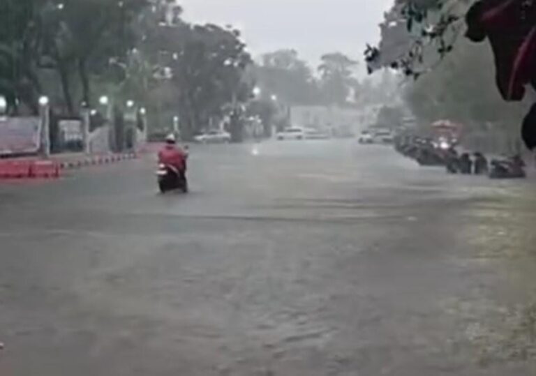 Drainase Buruk, 100 Rumah di Rangkasbitung Lebak Terendam Banjir