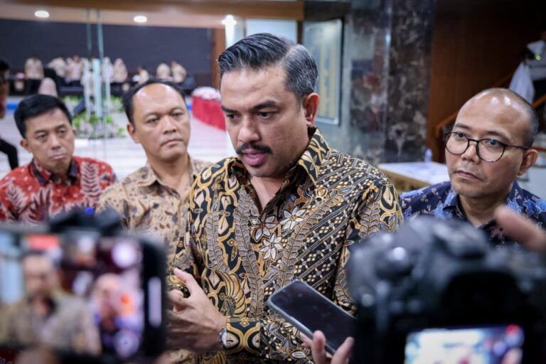 Menteri Maman Dorong Pemulihan Terpadu Bangkitkan UMKM Terdampak Bencana di Sumatera