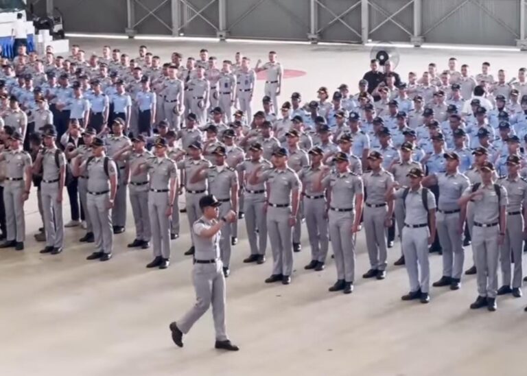 Bantu Korban Bencana, Ribuan Taruna KKP Bersihkan Lumpur di Wilayah Sumatra