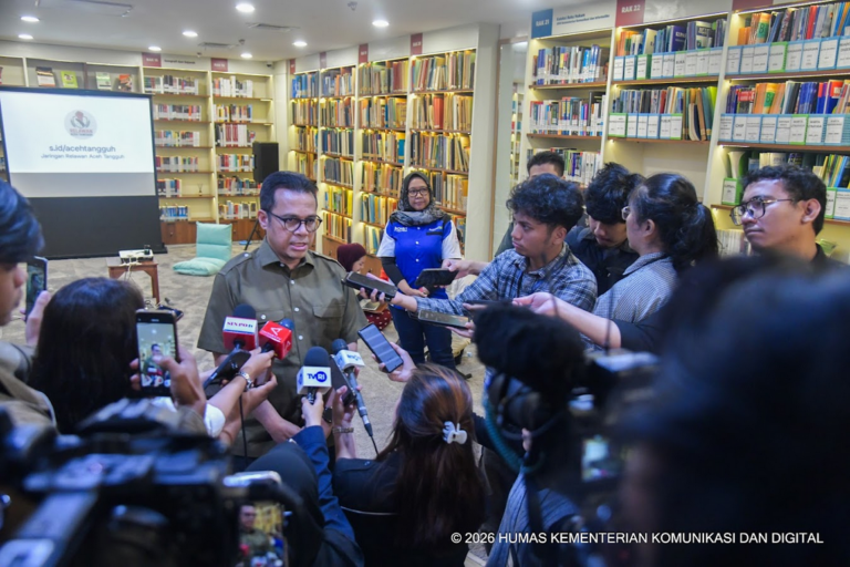 Pemulihan Jaringan di Aceh Capai 99 Persen, Wamen Komdigi: Terus Dipantau