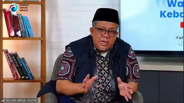 Ramadan, Fahri Hamzah: Bisa Jadi Refleksi Bersama Elite dan Rakyat Ciptakan Persatuan