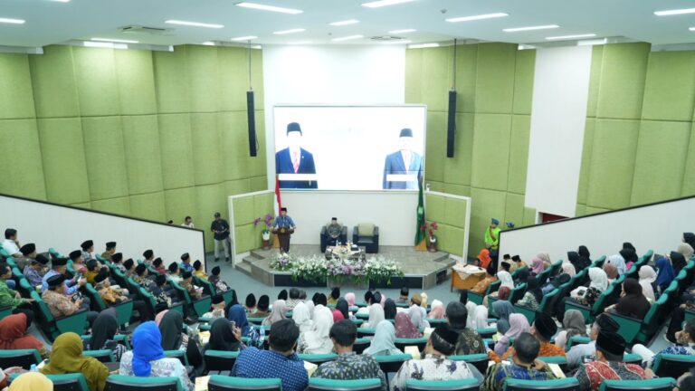 Menag Dorong Kampus Perkuat Ekoteologi di Bulan Ramadan 2026