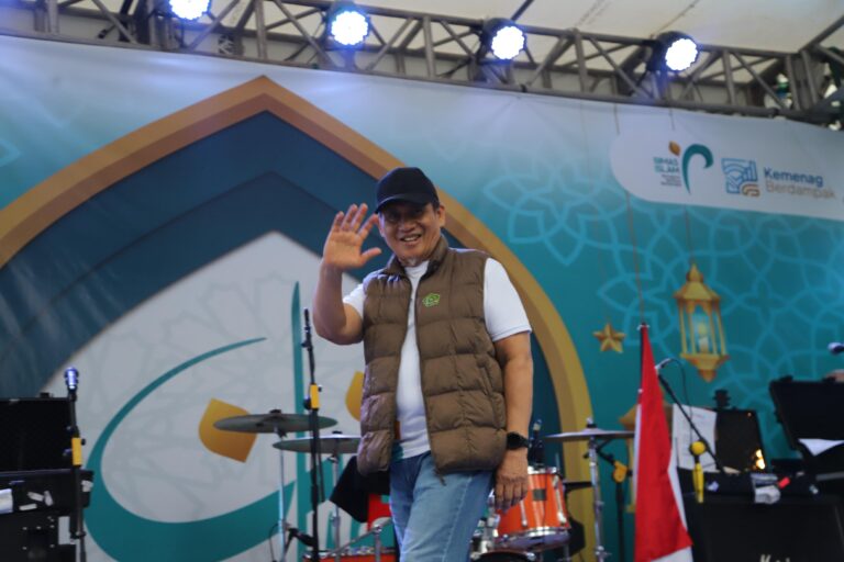 Wamenag Romo Syafi’i: Kemerdekaan Palestina Harga Mati bagi Indonesia