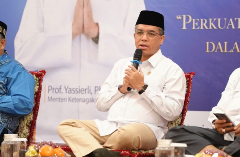 Menaker Dorong Layanan Kemnaker Lebih Cepat dan Mudah Diakses, JKP hingga Pelatihan Jadi Prioritas