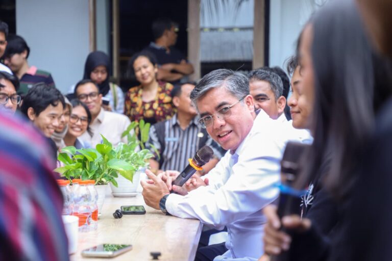 Industri Kreatif Bisa Jadi Laboratorium Program Magang Nasional
