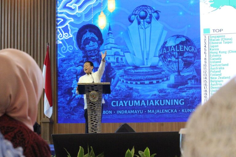 Prof Rokhmin ajak Warga Ciayumajakuning Perkuat Persatuan demi Indonesia Berkelanjutan