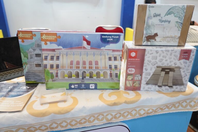Inovasi Mahasiswa UGM Curi Perhatian di Expo Campuspreneur 2026, Puzzle AR Mandira Heritage Hidupkan Sejarah