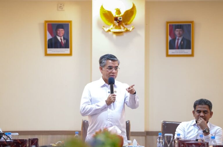 Menaker Tegaskan Nyawa Pekerja Tak Boleh Jadi Taruhan, Balai K3 Diminta Lebih Proaktif Tekan Kecelakaan Kerja