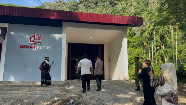 Tinjau Koperasi Desa Merah Putih di Sabang, Prof Rokhmin: Kehadiran KDMP Harus Sejahterakan Rakyat