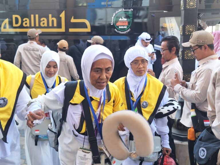 Jelang Armuzna, Kemenhaj Siapkan Layanan Konsumsi Siap Santap untuk Jemaah Indonesia