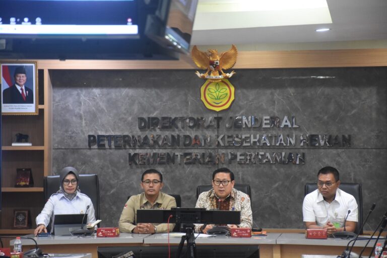Harga Telur Anjlok, Kementan Minta Segera Naik ke Rp26.500 per Kg, BGN Wajibkan Dapur MBG Serap Telur Peternak
