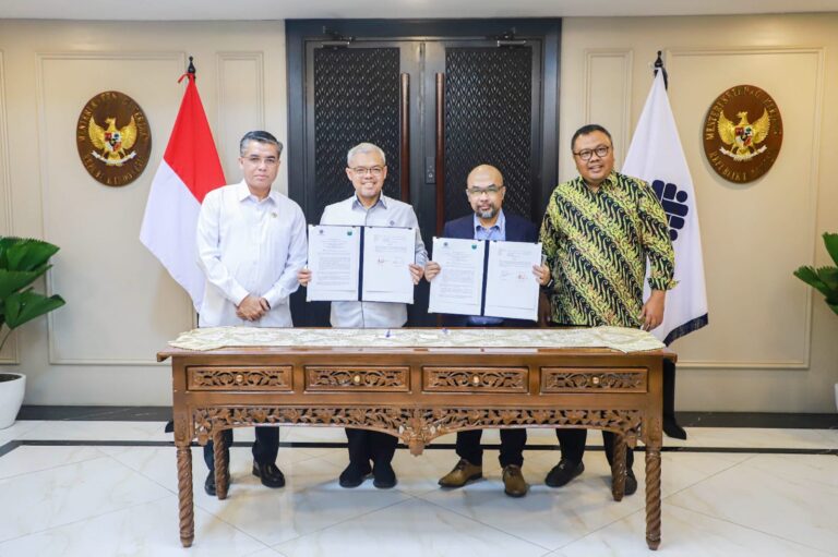 Kemnaker Gandeng IKA FIKOM UNPAD Perkuat Komunikasi Publik Berbasis Data