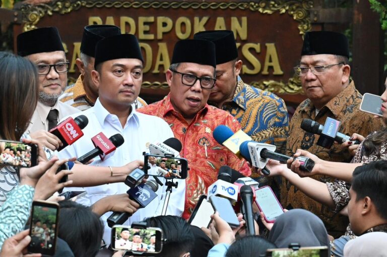 Apresiasi Transformasi Haji 2026, DPR Nilai Kemenhaj Berhasil Pangkas Antrean dan Tingkatkan Kualitas Layanan Jemaah