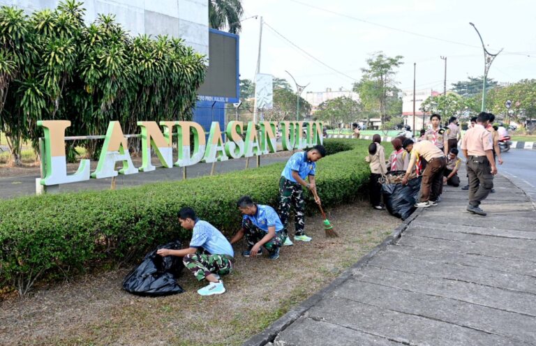 Lanud Sjamsudin Noor Gelar Karya Bakti Lestarikan Warisan Sejarah Dirgantara