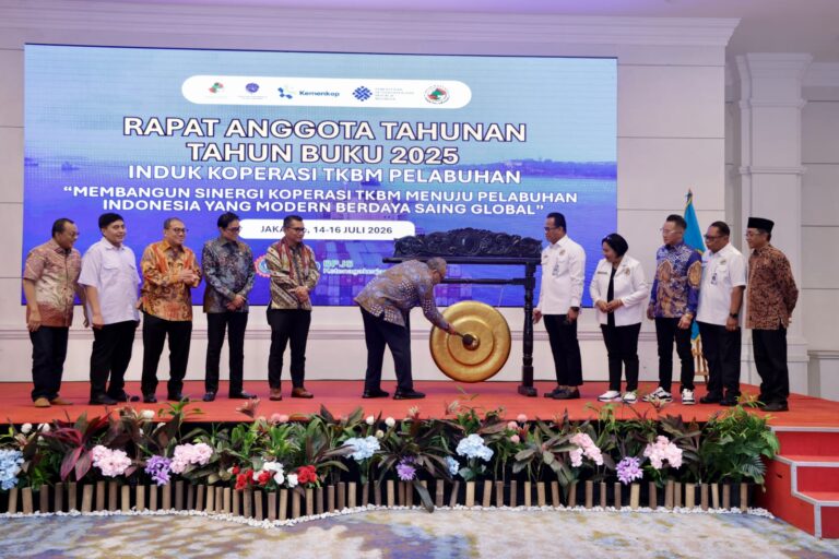 Kemnaker Apresiasi Digitalisasi Inkop TKBM, Jamin Kesejahteraan 86 Ribu Pekerja Pelabuhan