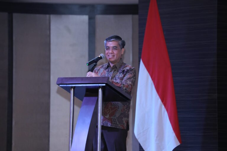Menaker Tegaskan Produktivitas dan Pelindungan Pekerja Perkuat Daya Saing Tenaga Kerja