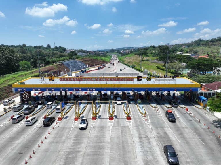 Jasa Marga Catat 509 Ribu Kendaraan Keluar Jabotabek pada H-3 s.d. H-1 Periode Libur Hari Kemerdekaan RI