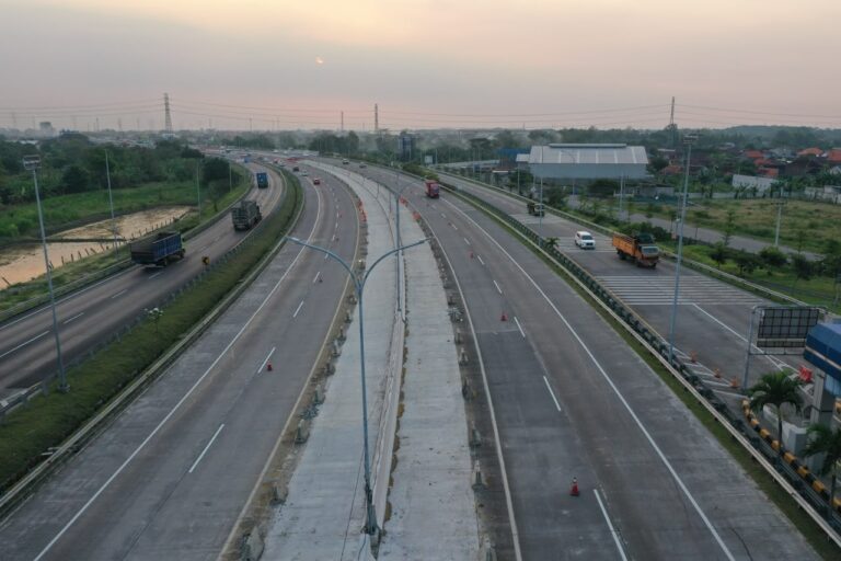 Perkuat Pelayanan Jalan Tol, JTT Optimalkan Penyelesaian Pelebaran Ruas Surabaya–Gempol