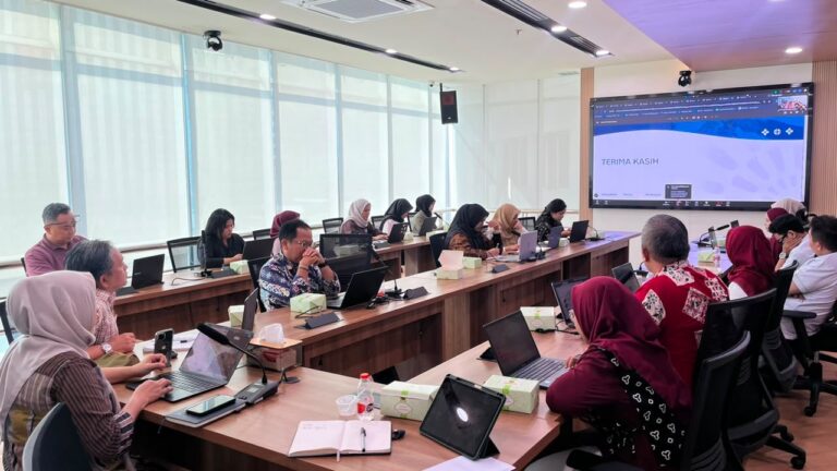 Kementerian UMKM Perkuat Standar Layanan Publik bagi Pengusaha UMKM