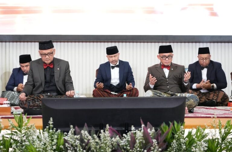 Hari Khidmat, Menhaj: Melayani Jemaah Bukan Sekadar Pekerjaan, tetapi Amanah