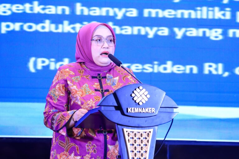 Kemnaker: Pekerja Perlu Pahami Hak dan Kewajiban Sebelum Menandatangani Perjanjian Kerja