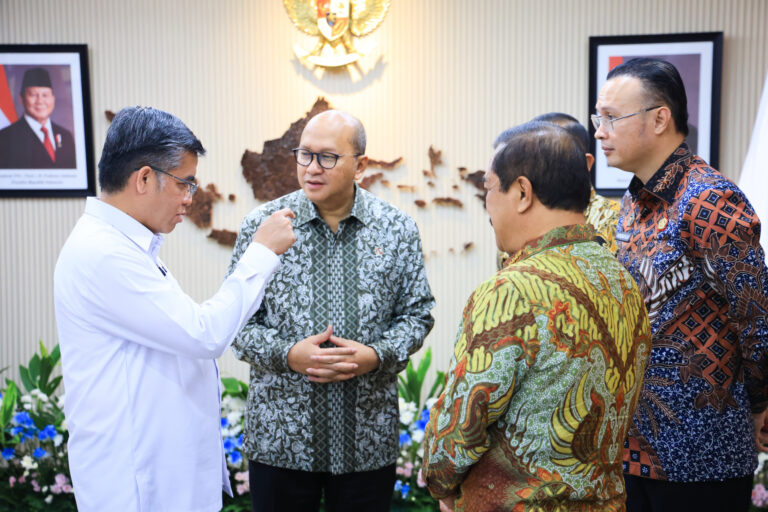 Perkuat Tata Kelola Investasi, Pemerintah Integrasikan Perizinan TKA