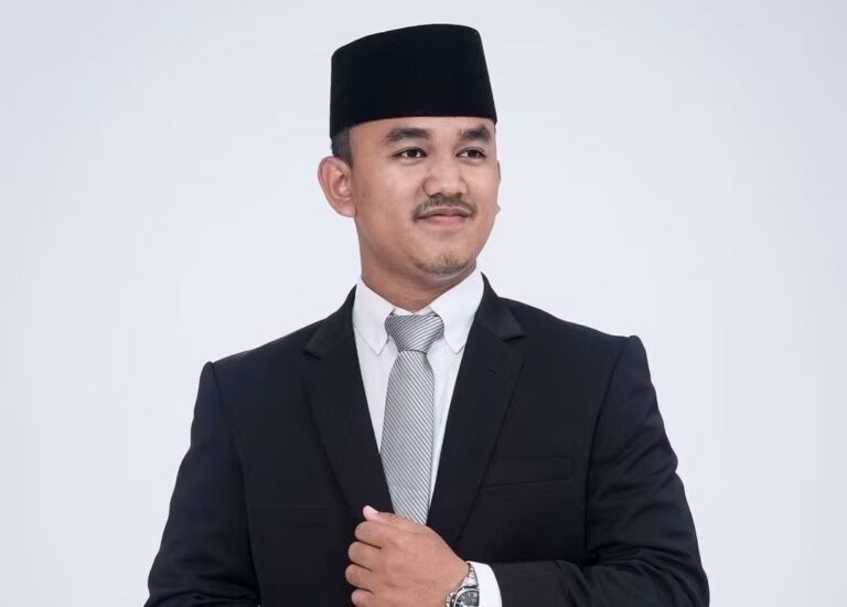 Mahasiswa UID, Sutan Akhyar Rajabi Jadi Pemuda Pelopor Terbaik Depok 2026 Bidang Pendidikan