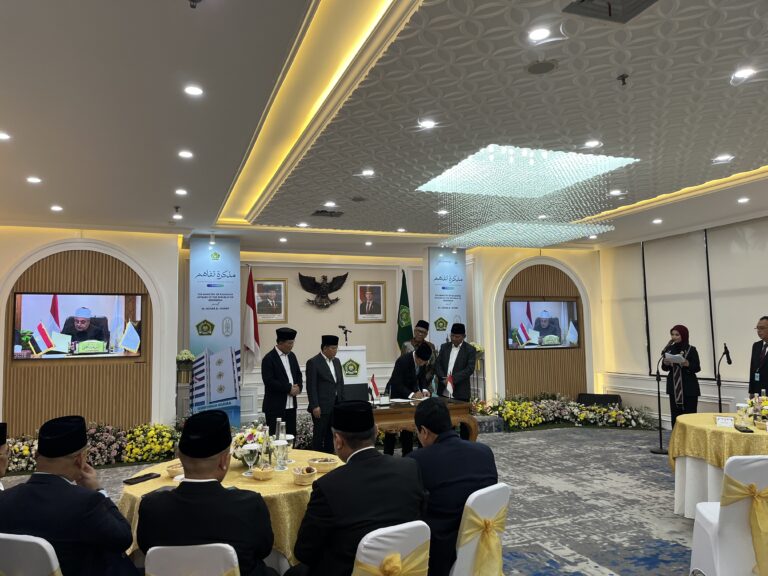Teken MoU, Kemenag dan Al-Azhar Buka Peluang Double Degree hingga Riset Bersama
